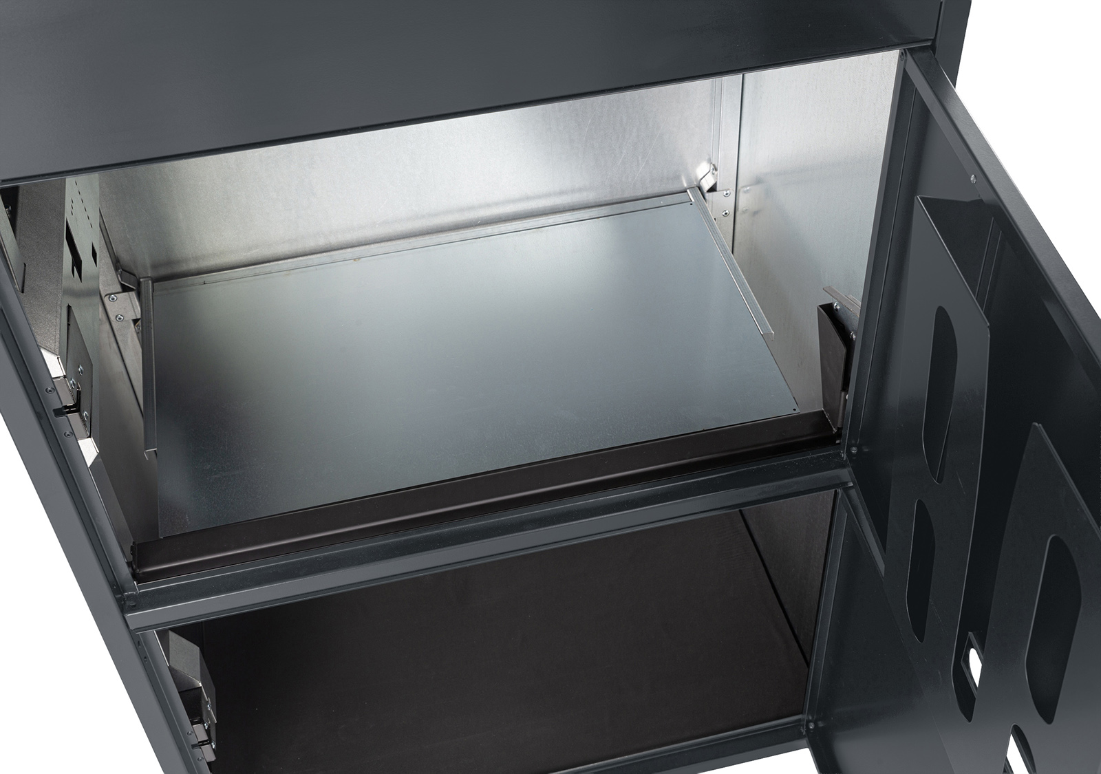 IMG_5705-Standard-XL-1600x1125 7016b